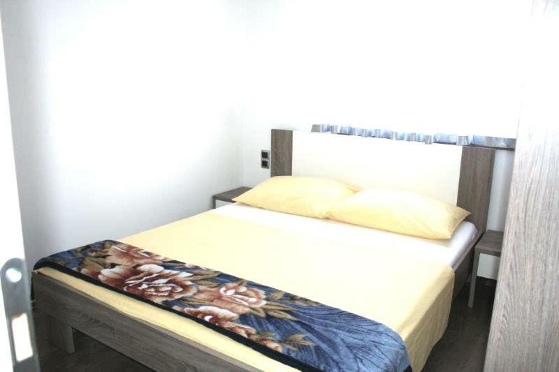 Lucija Apartments Vrh  Dış mekan fotoğraf